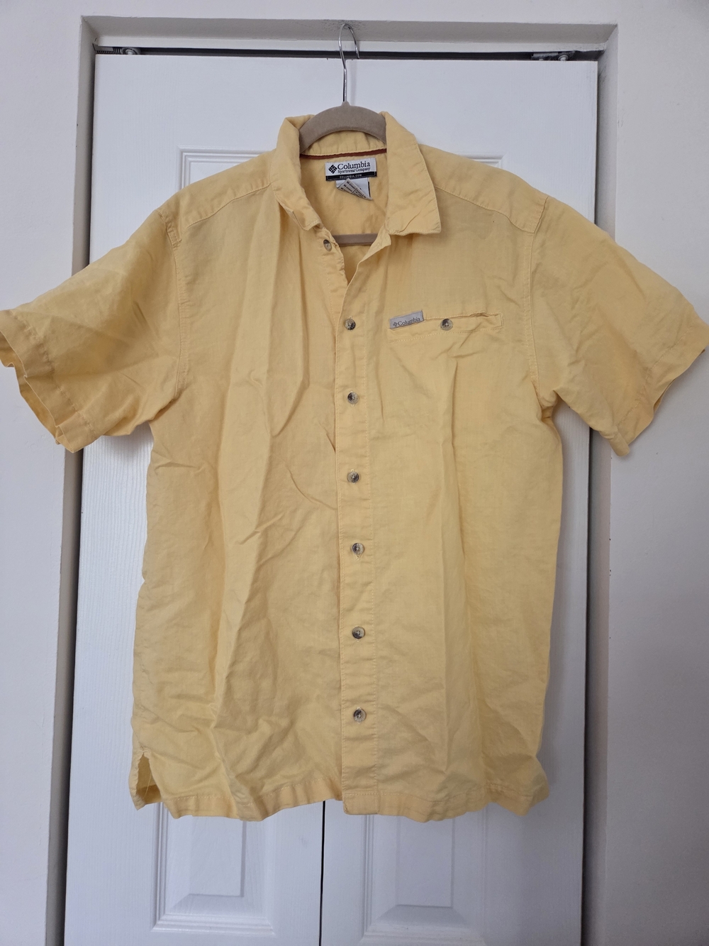 Columbia Yellow Short-Sleeve Button-Down Shirt